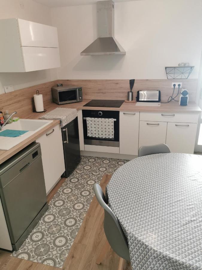 Studio Climatise 38M2 Poitiers Proche Futuroscope Buxerolles Buitenkant foto